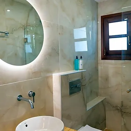 Thassos Hotel 2*